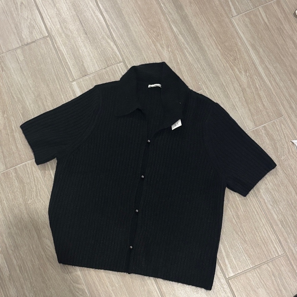 Abercrombie & Fitch Black Short Sleeve Sweater